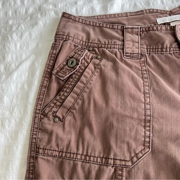 VTG Y2K Aeropostale Brown Cargo Bermuda Shorts, 5/6 - Picture 3 of 10